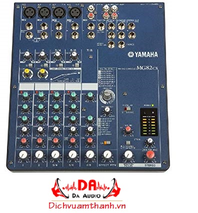 Mixer Yamaha 82CX